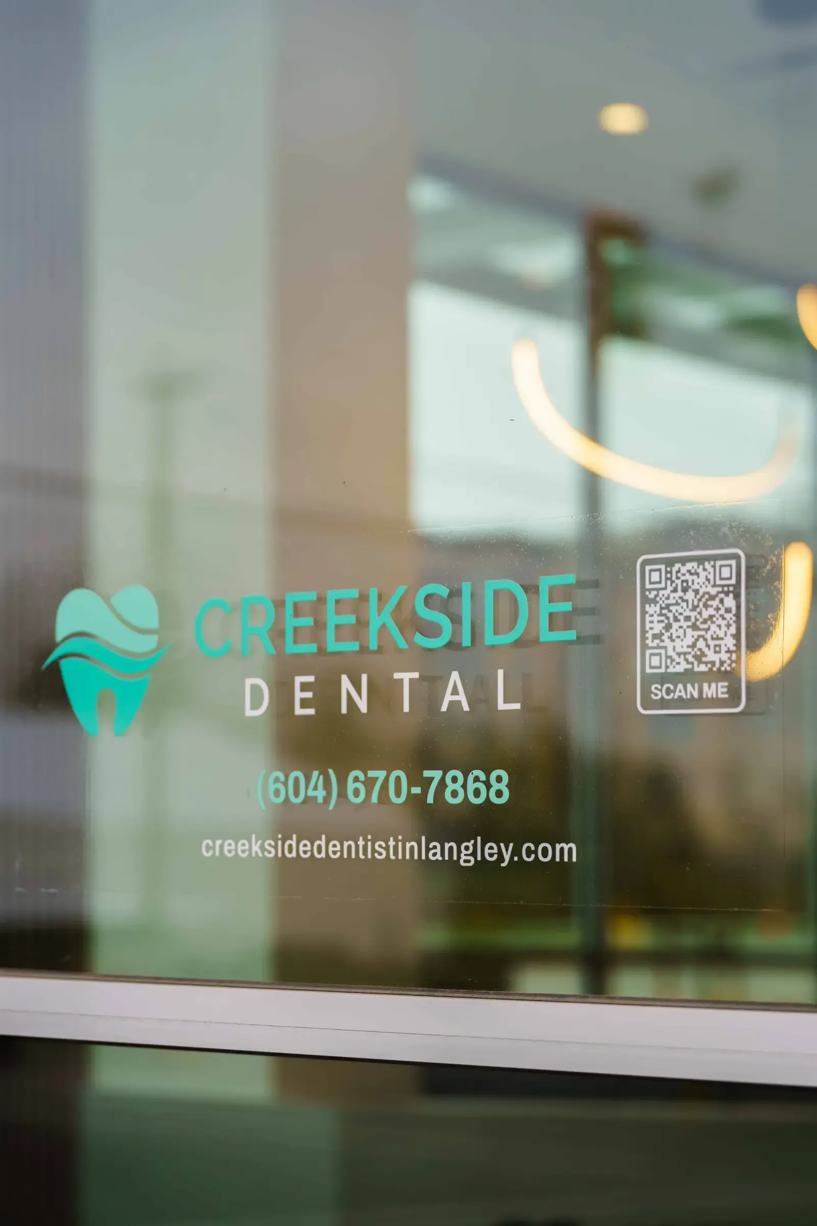 The Creekside Dental entrance on 80 Avenue in Willoughby