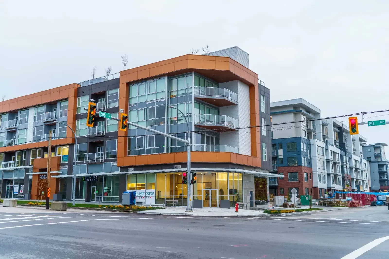 The Creekside Dental building in Willoughby, Langley